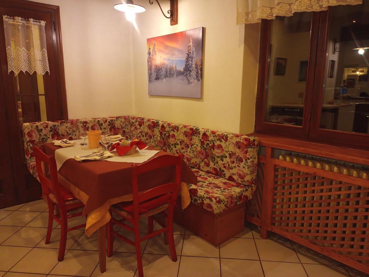 Albergo Martinet Вернанте Екстер'єр фото