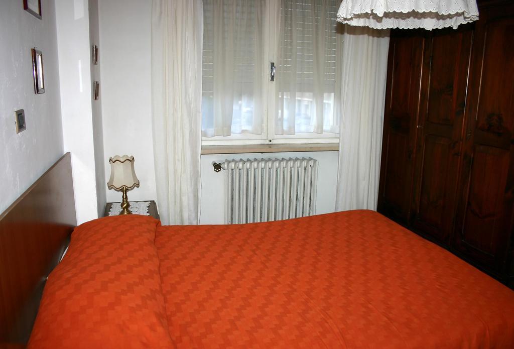 Albergo Martinet Вернанте Екстер'єр фото